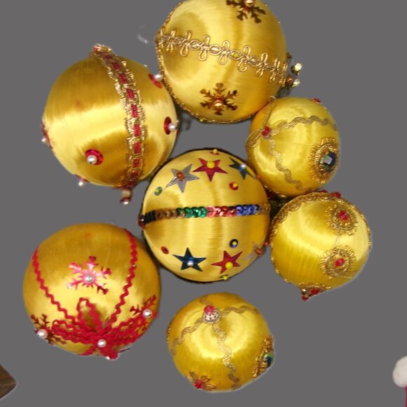 7 Gold Push Pin Christmas Ornaments, Satin Beaded Sequins, Vintage Handmade - Picture 8 of 10